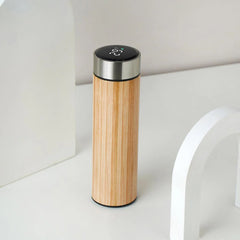 Smart Water Bottle with Temperature Display