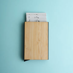 Card holder – Yien