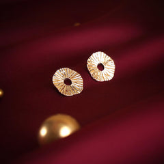 Metal earrings - gold