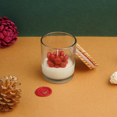 Candle with flower detail