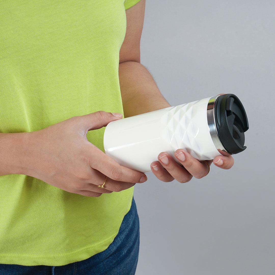 Geometric Design Water Bottle with Sipper Lid